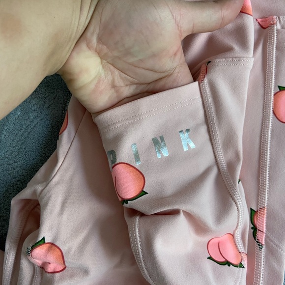 VS PINK Peach Ultimate Leggings - Picture 3 of 7